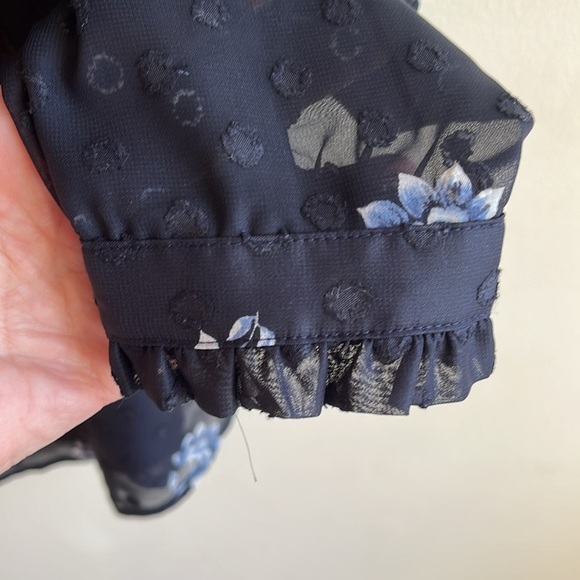 LOFT Dark Blue Floral Blouse - Picture 6 of 9